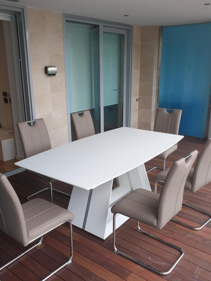 Ocean Village Apartment ジブラルタル エクステリア 写真