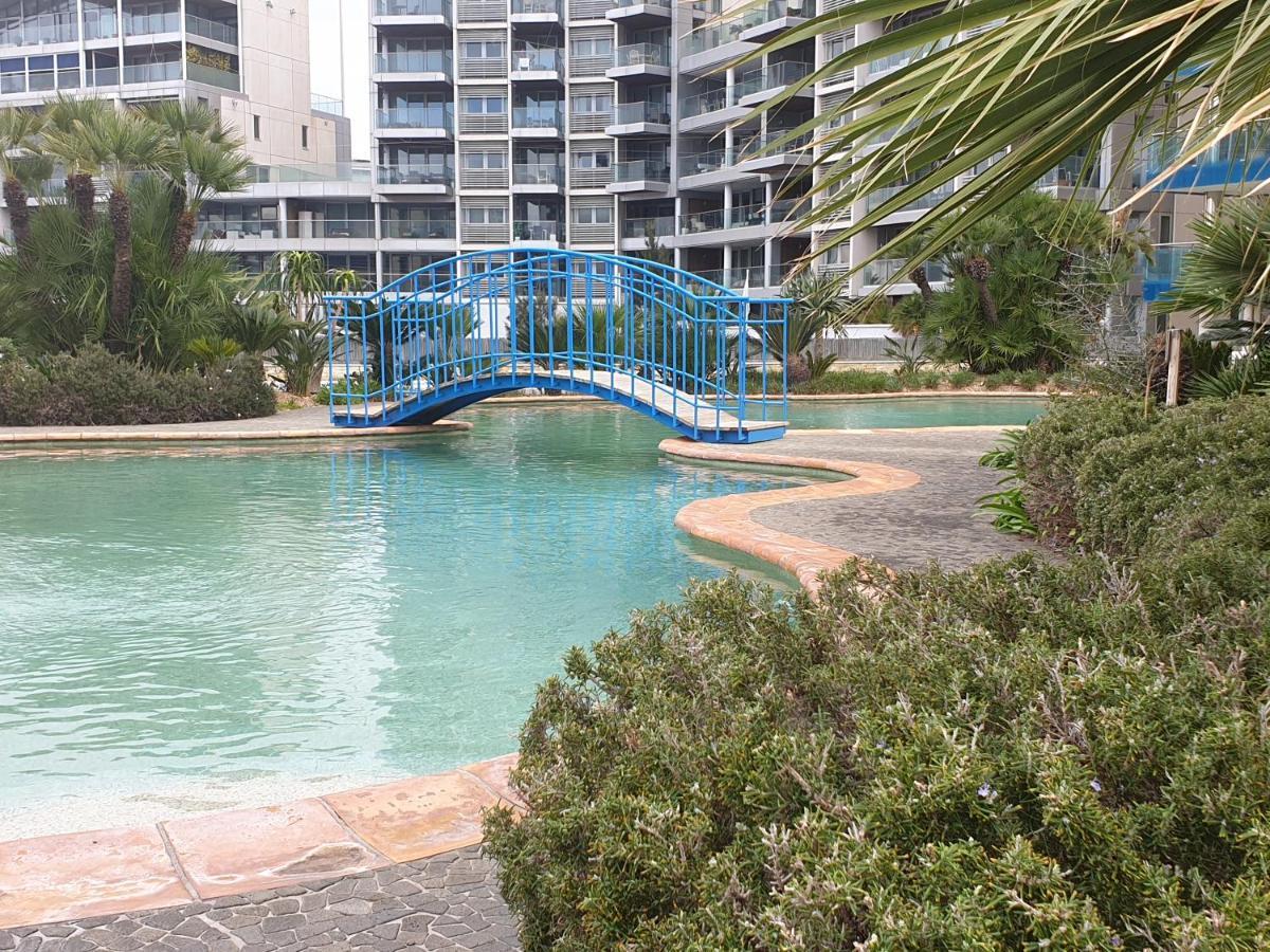 Ocean Village Apartment ジブラルタル エクステリア 写真